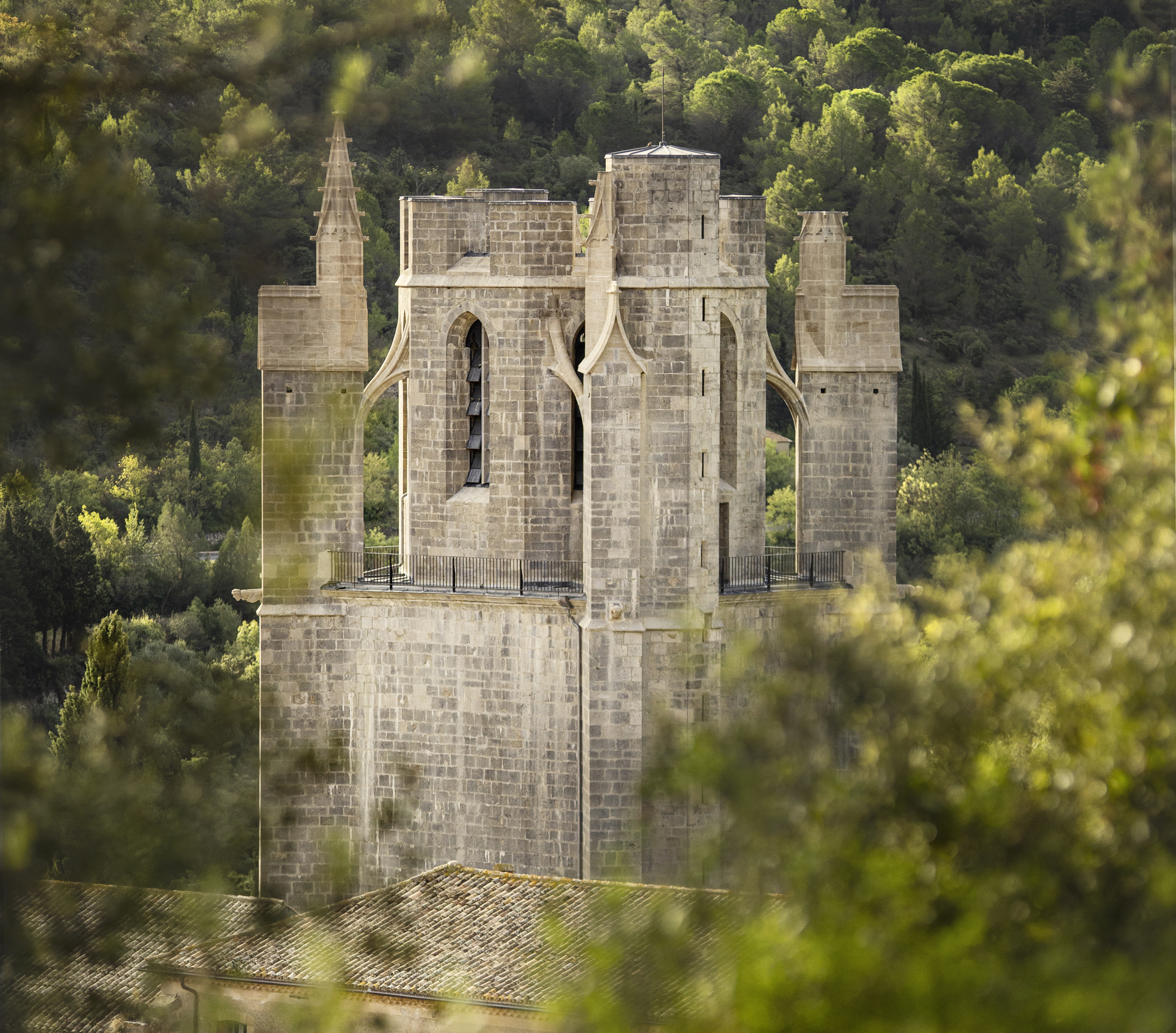 Clocher de l'Abbaye de Lagrasse ©Idriss Bigou-Gilles