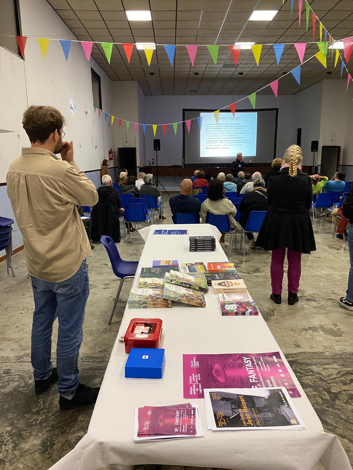 La librairie Les arts de lire hors les murs