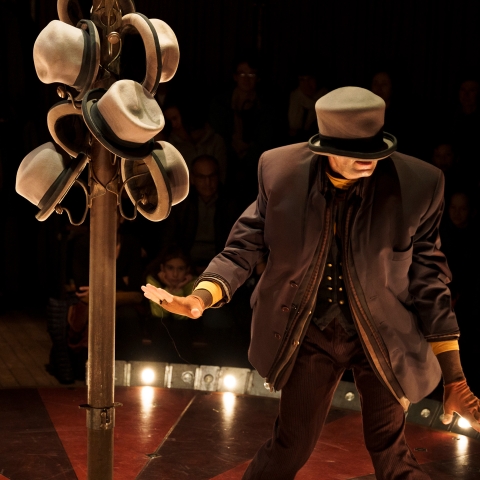 Décrochez-moi ça - Cie Bêtes de foire