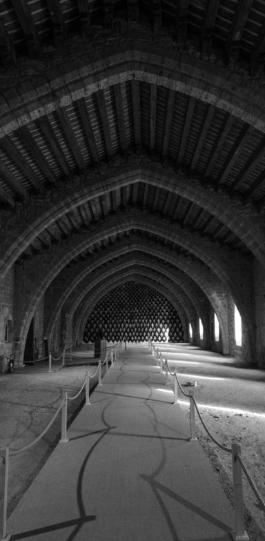 Cellier de l'abbaye médiévale de Lagrasse